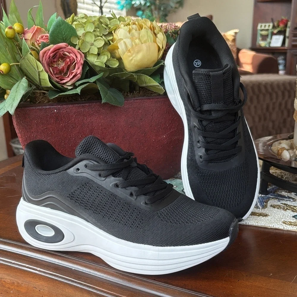 Brand New Cushion Support Sneakers Black White Lightweight Athletic Tennis Shoe